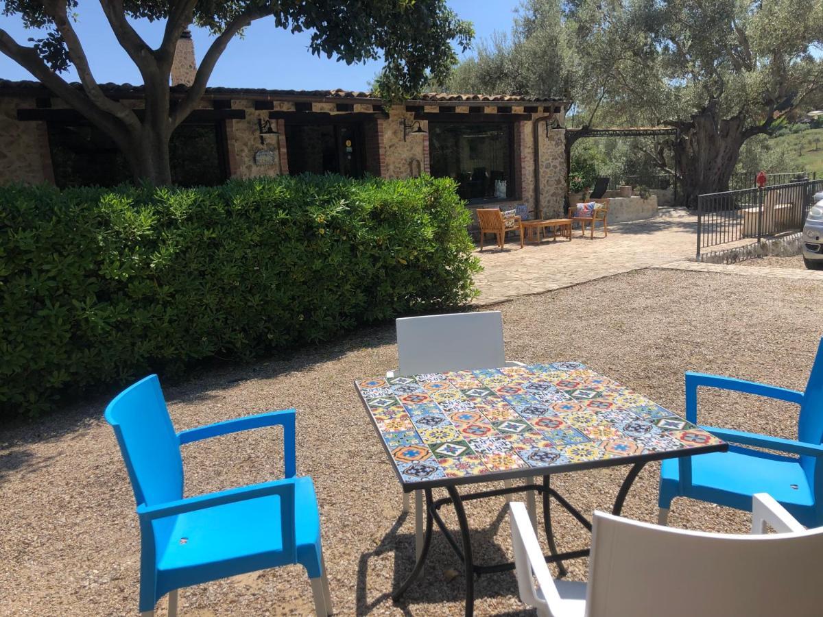 Agriturismo Roba Degli Ulivi Βίλα Αγκριτζέντο Εξωτερικό φωτογραφία