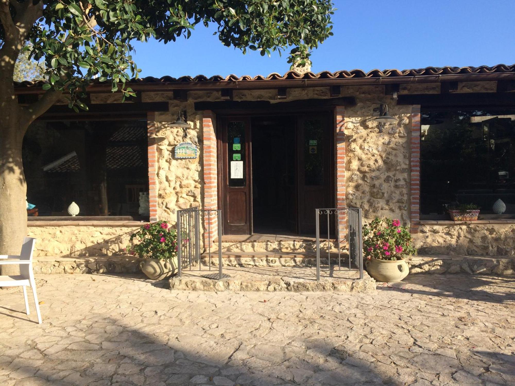 Agriturismo Roba Degli Ulivi Βίλα Αγκριτζέντο Εξωτερικό φωτογραφία