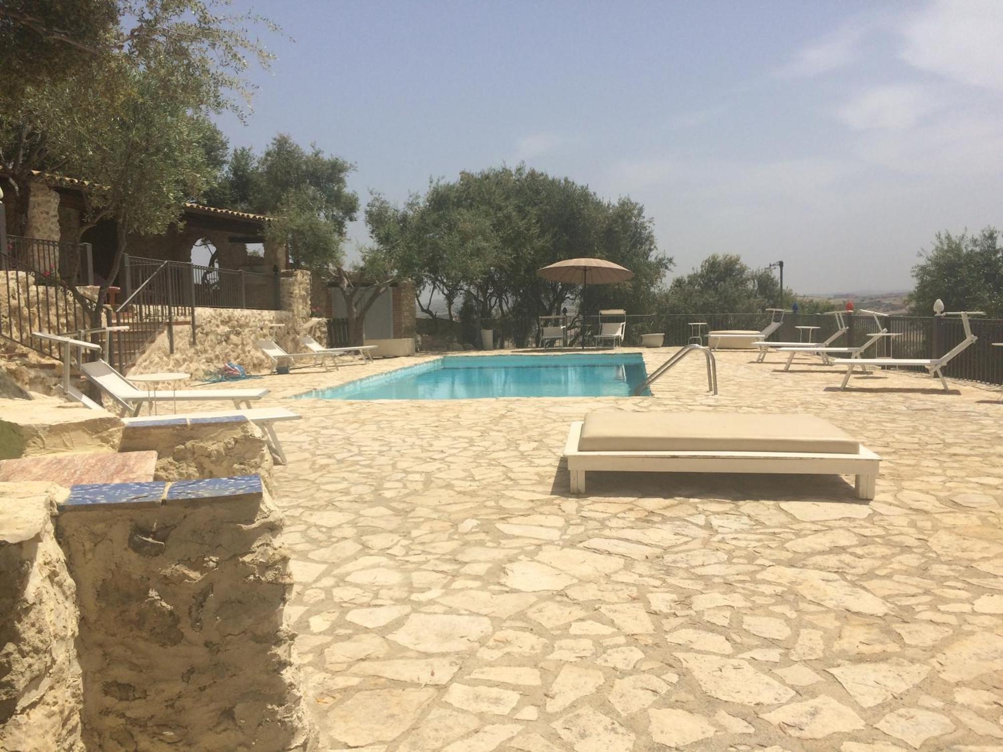 Agriturismo Roba Degli Ulivi Βίλα Αγκριτζέντο Εξωτερικό φωτογραφία