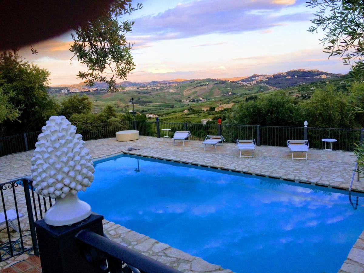 Agriturismo Roba Degli Ulivi Βίλα Αγκριτζέντο Εξωτερικό φωτογραφία